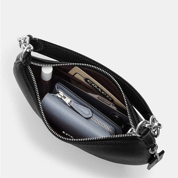 COACH Small Payton In Black Leather CN011 - Picture 9 of 11